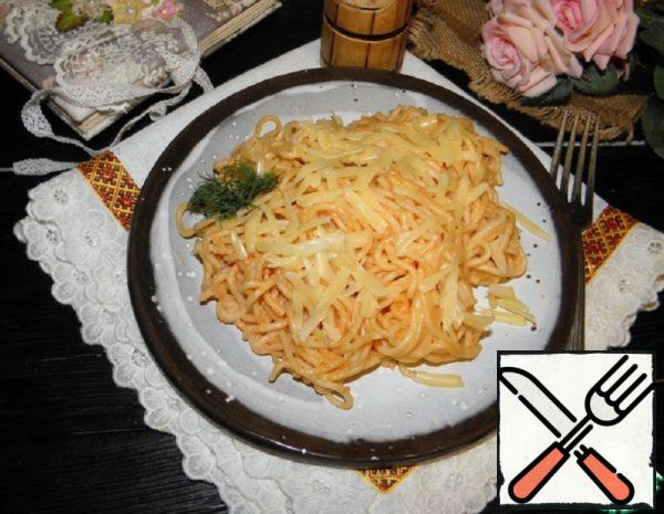 Spaghetti in Cheese and Tomato Sauce Recipe