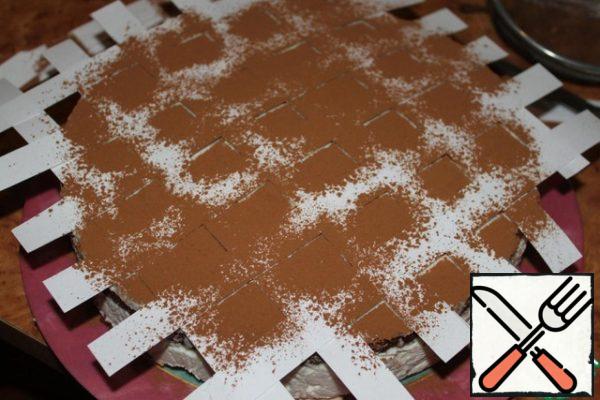 And also across to do. Repeat the procedure with sprinkling. We also carefully remove our strips.
