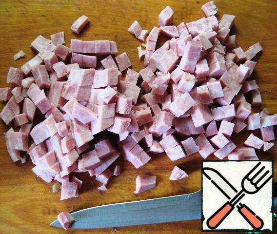 Also cut the ham.