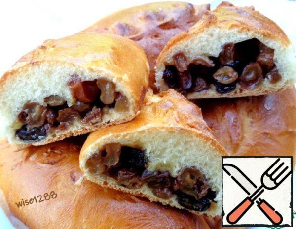 Buns with Raisins Recipe