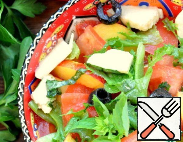 Salad with Nectarines, Tomatoes and Mozzarella Recipe