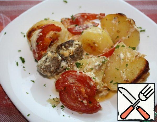 Baked Potato in Creamy Cheese Sauce Recipe