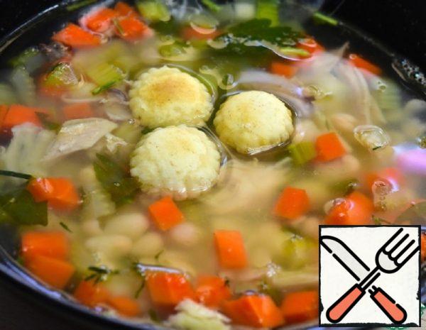 Chicken Soup with White Beans Recipe