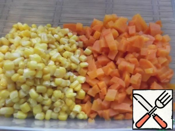 Add corn, chopped boiled carrots.
