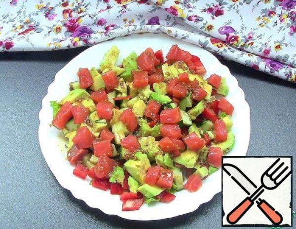 Light Salad with Salmon and Vegetables Recipe