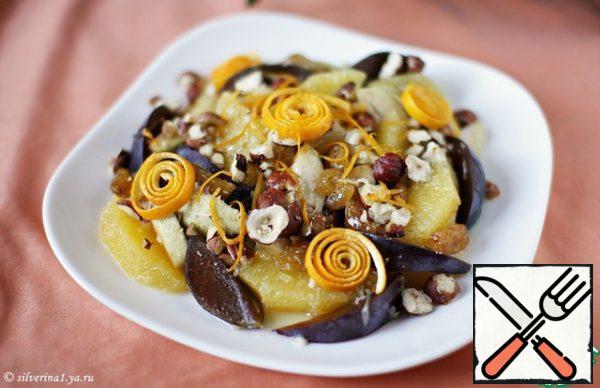 If desired, you can decorate the salad with orange peel.
