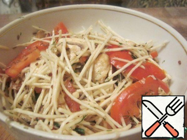 Combine everything and mix well - the salad is ready!