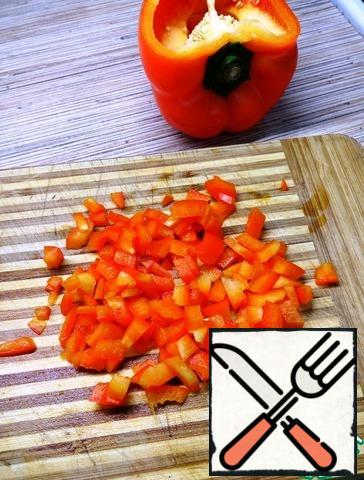 Bulgarian pepper cut into small cubes. I have a large pepper, so I used a quarter.