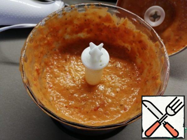 Stir the vegetables. The sauce should be thick.
