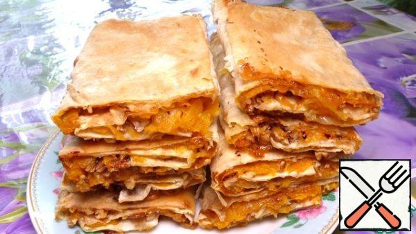 Lavash turns out very tasty, crispy on the outside and soft on the inside.
And I wish you a good appetite, good mood and all the best!