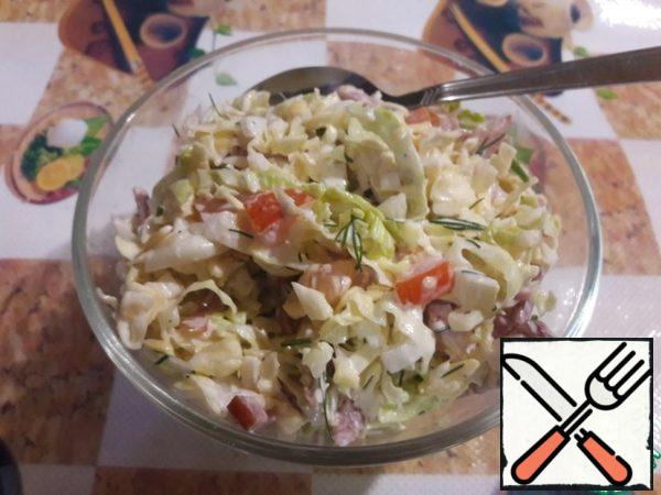 Season with mayonnaise (or mayonnaise sauce, but again, do not take the sauce with too rich taste), mix, let it brew for 10-15 minutes and enjoy)