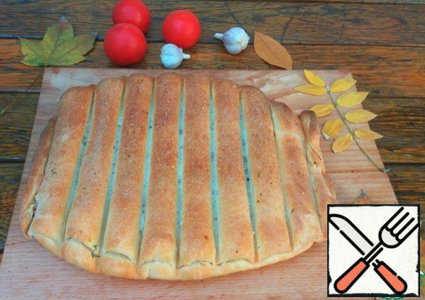 A very tasty, fragrant pie is ready!
Enjoy your meal!
