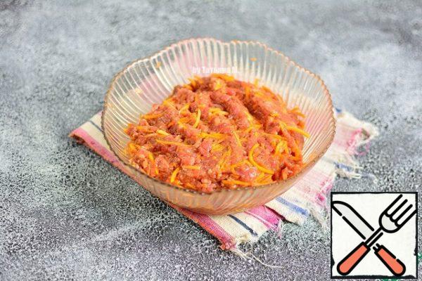 Add salt and pepper to taste, mix well.

