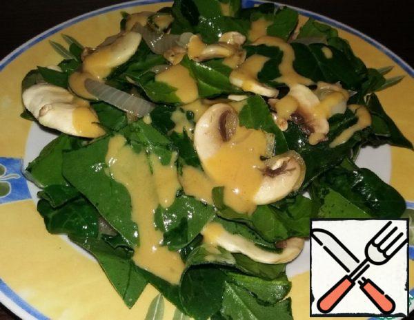 Salad with Spinach and Fresh Mushrooms Recipe