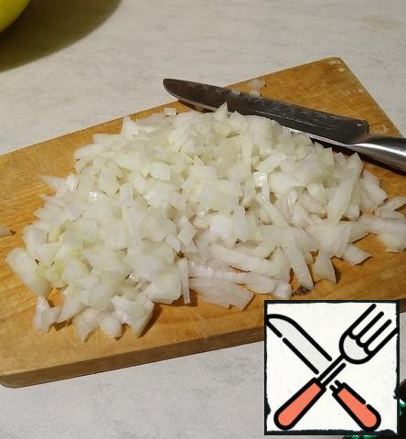 Large onion cut finely (it is better to cut as small as possible, it will give the stuffing juiciness and taste).