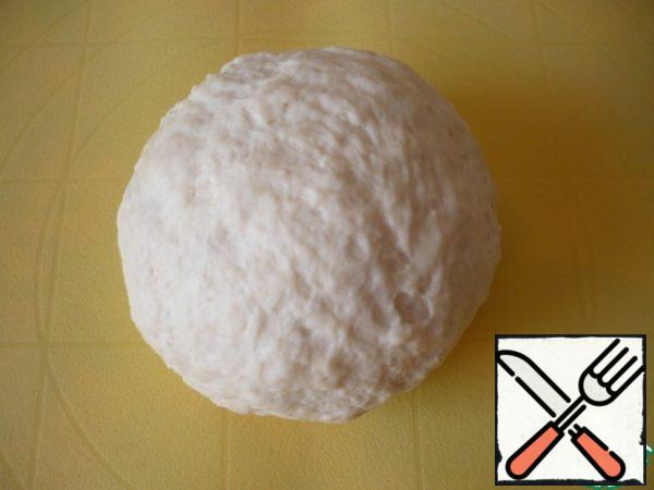 Roll the finished dough into a ball.
