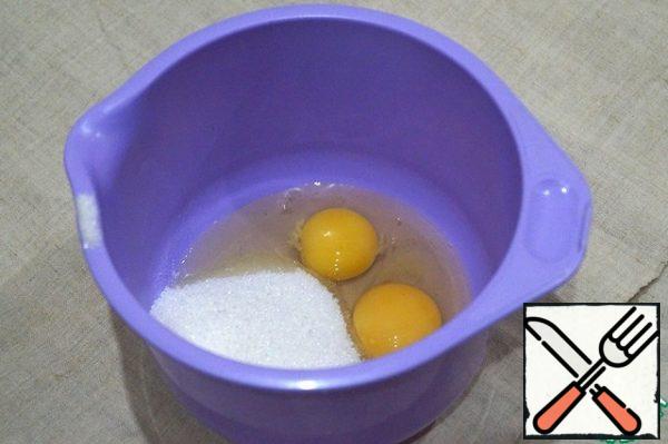 Beat eggs with sugar and vanilla sugar.