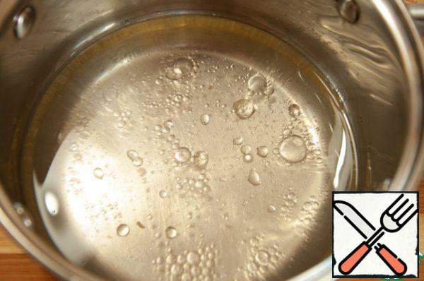 Add salt and olive oil to the water.
