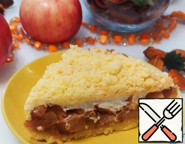 Apple Pie with Meringue and Crumble Recipe