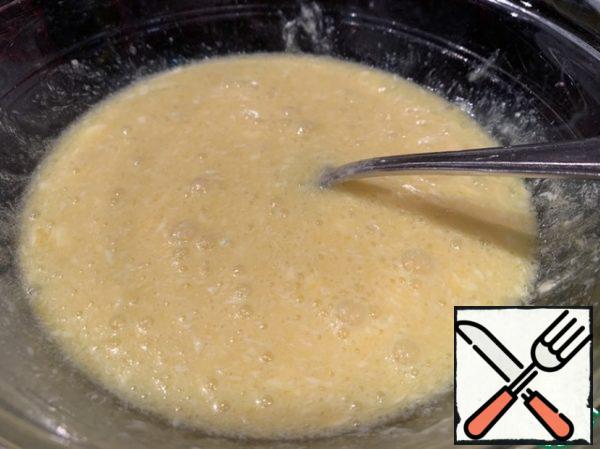 Mix eggs, sugar, vanilla and softened butter.