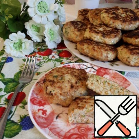 Chicken cutlets are delicious and juicy. Bon appetit!