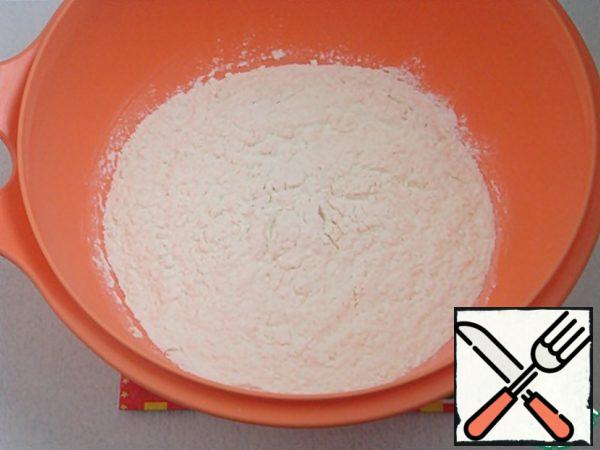 Combine the sifted flour, baking powder and salt in a large bowl.