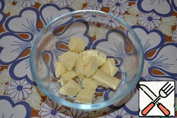 Break the white chocolate into pieces and put in the microwave for 1-1. 5 minutes to soften.