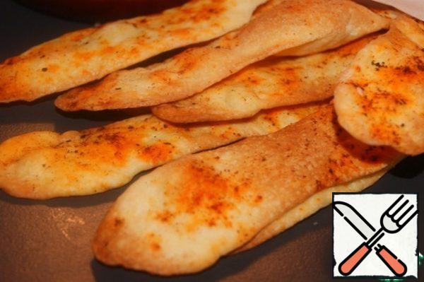And, of course, with fragrant and crispy chips - mother-in-law's tongue!
