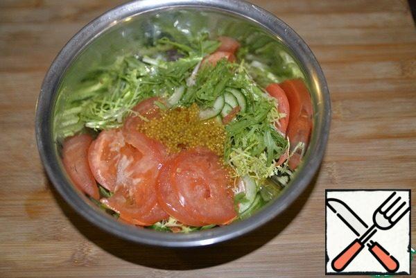 Fill the vegetables with dressing, mix gently.
