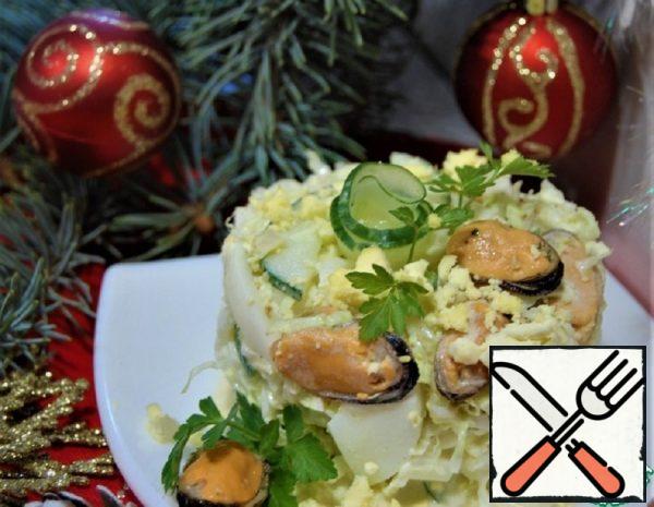 Chinese Cabbage Salad with Mussels Recipe