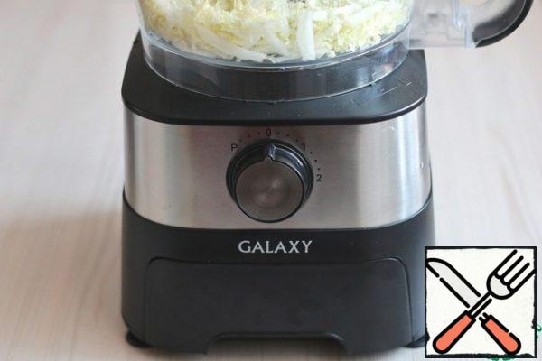 Then chop Peking cabbage into strips (250 gr.)
