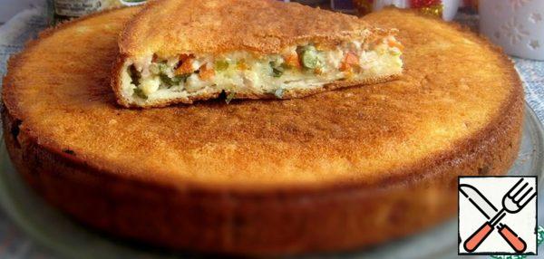 Pie with Chicken, Carrots and Cucumbers Recipe