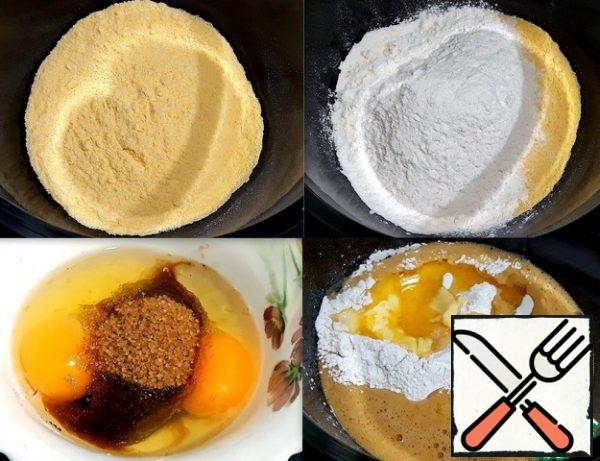 I pour corn and wheat flour into a bowl.
In another bowl, she broke the eggs and added sugar,
beat well and poured into a bowl with flour.
Vanilla sugar, baking powder,
salt were poured in, cream and melted butter were poured in.
