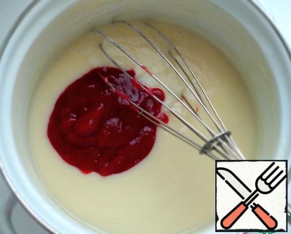 Allow the cream to cool slightly and add the cranberry puree.