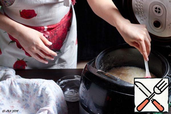 Cover the colander with gauze or a towel. I wash mine with boiling water and iron it on both sides.
