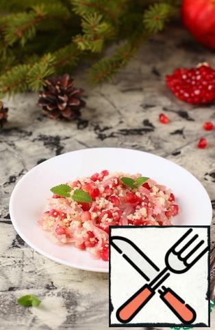 Mix the couscous with the onion and pomegranate. Add herbs to taste.BON APPETIT!