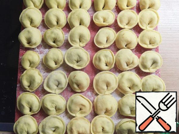 My dad bakes the most beautiful dumplings) I'm getting a little worse.
We got exactly 100 pieces.

