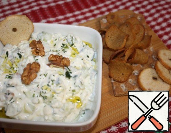 Cucumber, Cottage Cheese and Cheese Salad Recipe