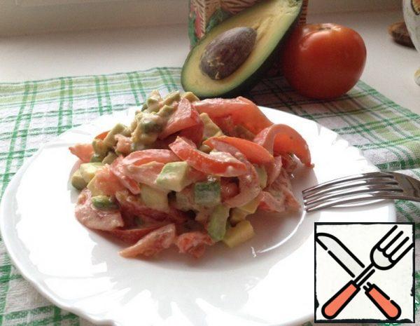 Avocado Salad with Tomatoes Recipe