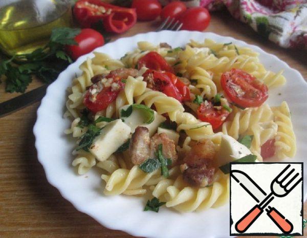 Pasta with Bacon and Baked Tomatoes Recipe
