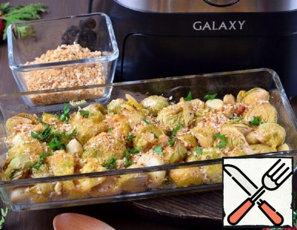 Brussels Sprouts with Pecan Crumble Topping Recipe
