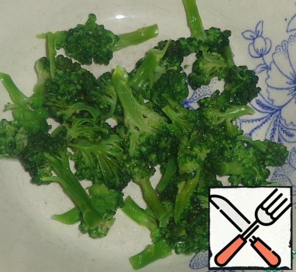 Boil the broccoli until tender and cool.