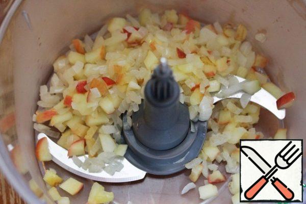 Transfer to the bowl of a food processor.