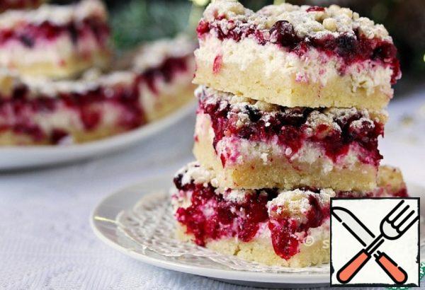 Cottage Cheese Squares with Berries Recipe