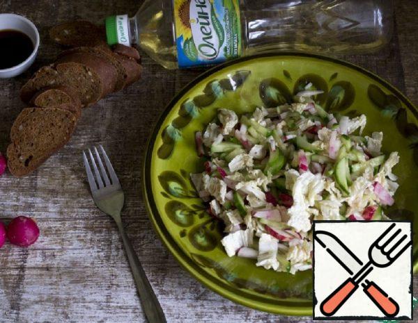 Salad with spicy Mustard Sauce Recipe