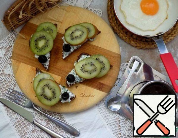 Healthy Toast with Kiwi Recipe