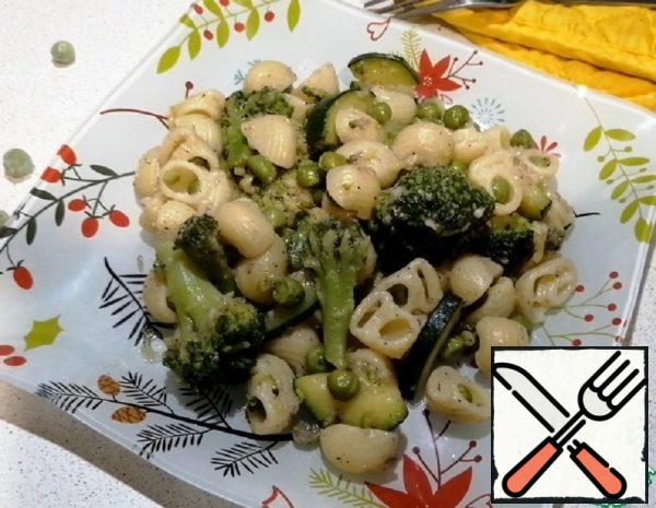Pasta with Anchovies and Vegetables Recipe