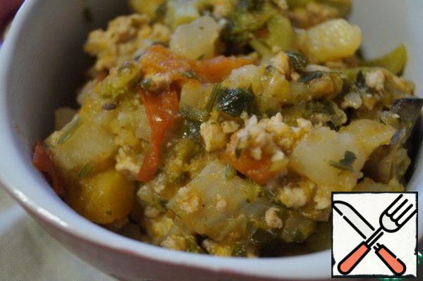 Serve hot with crusty bread.