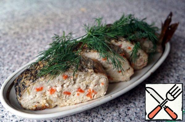 Remove the finished fish, cool it, cut it into portions and serve it as an independent appetizer or with a side dish of vegetables.
Bon Appetit!
