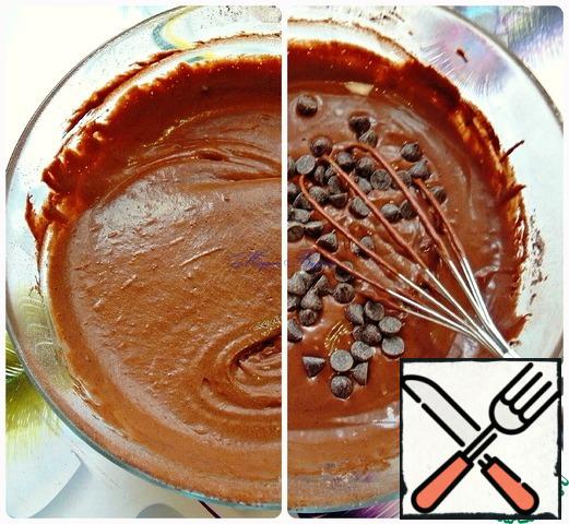 Add pieces of sliced chocolate or chocolate drops.